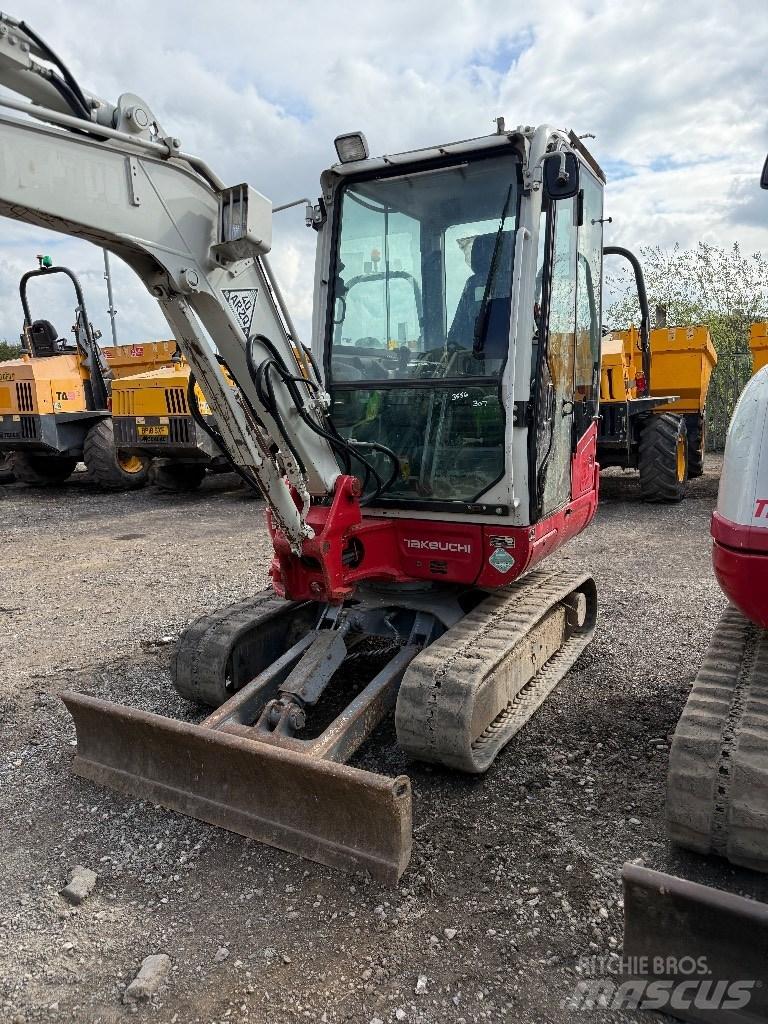 Takeuchi TB 230 Minigravemaskiner