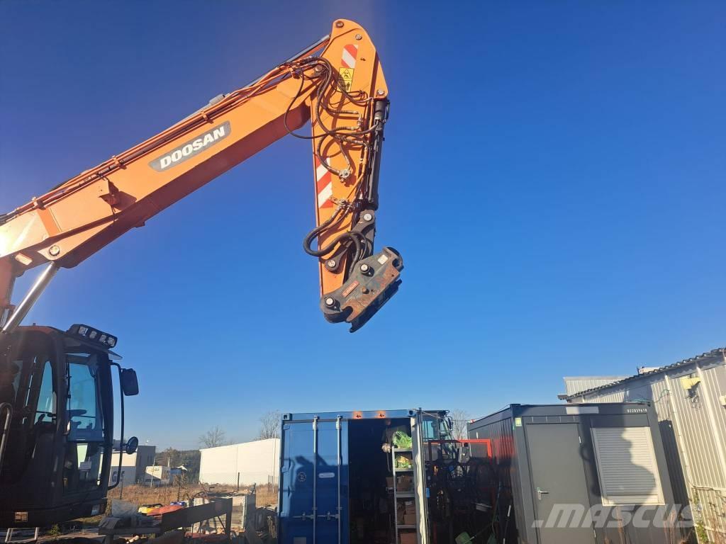 Doosan DX170W-5 Gravemaskiner på hjul
