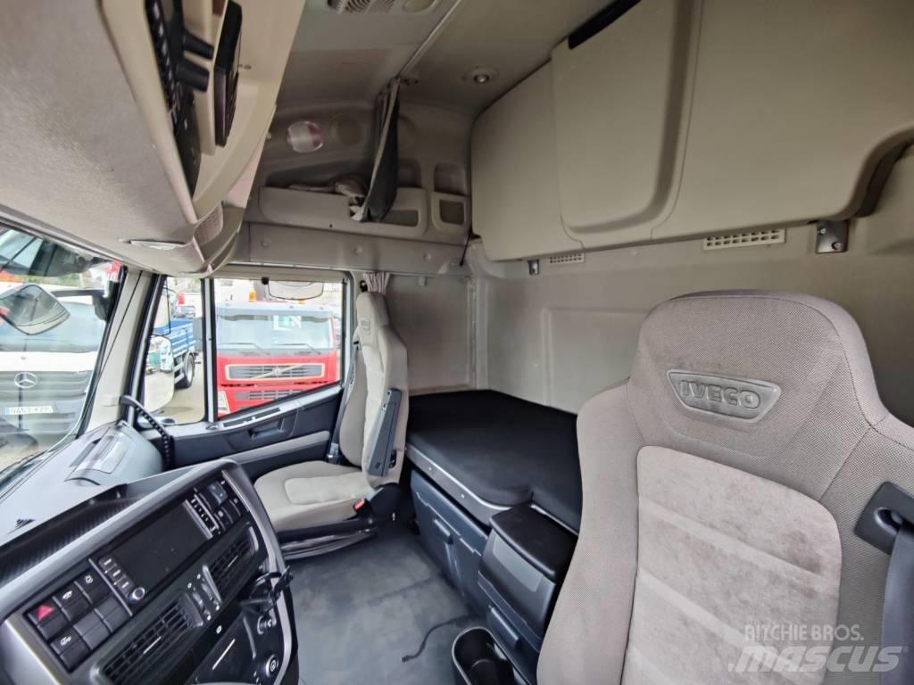Iveco AS 440 S50 Trækkere