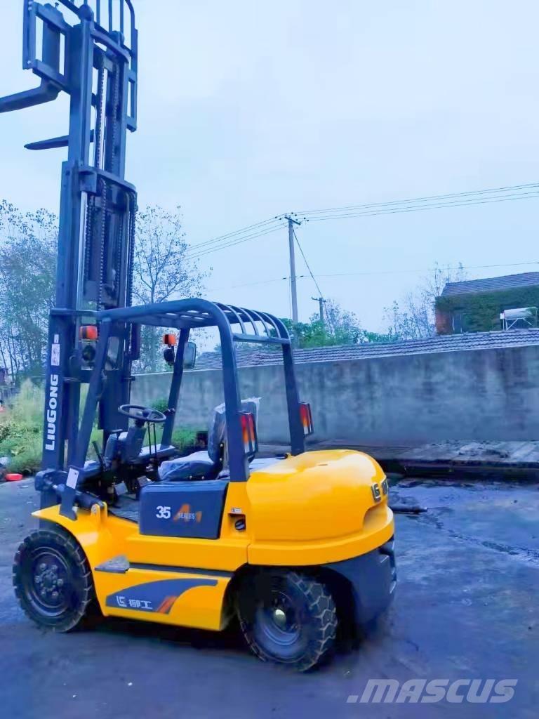 LiuGong CPC 35 Diesel gaffeltrucks