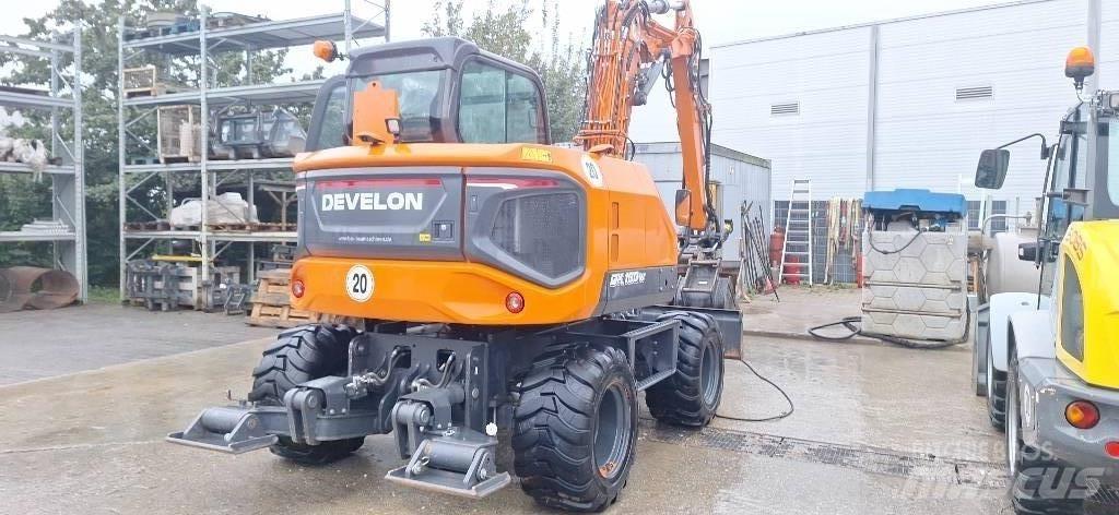 Doosan DX 100 W-7 Gravemaskiner på hjul