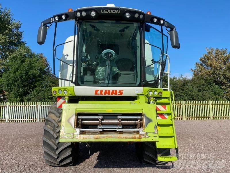CLAAS LEXION 750 Mejetærskere