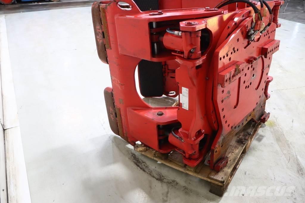 Bolzoni AR-53RJ-15 Entreprenør - Andet