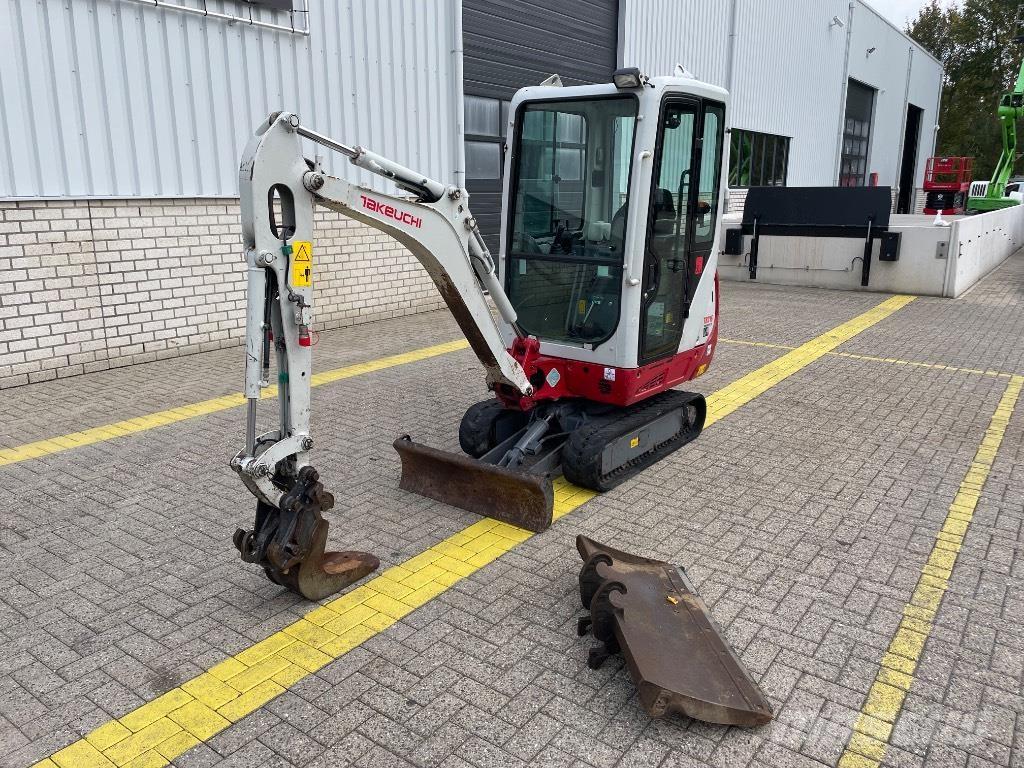 Takeuchi TB 216 Minigravemaskiner