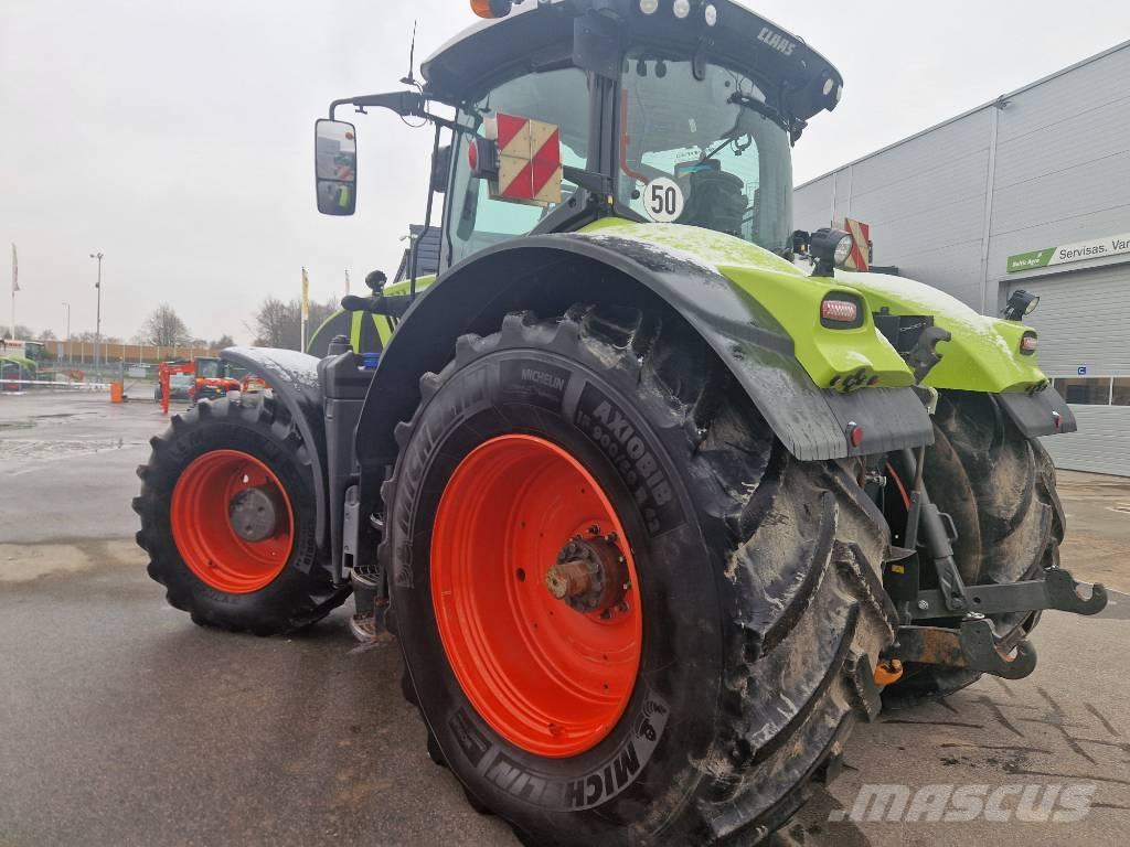 CLAAS Axion 960 Traktorer