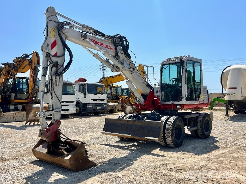 Takeuchi TB 175 W Gravemaskiner på hjul