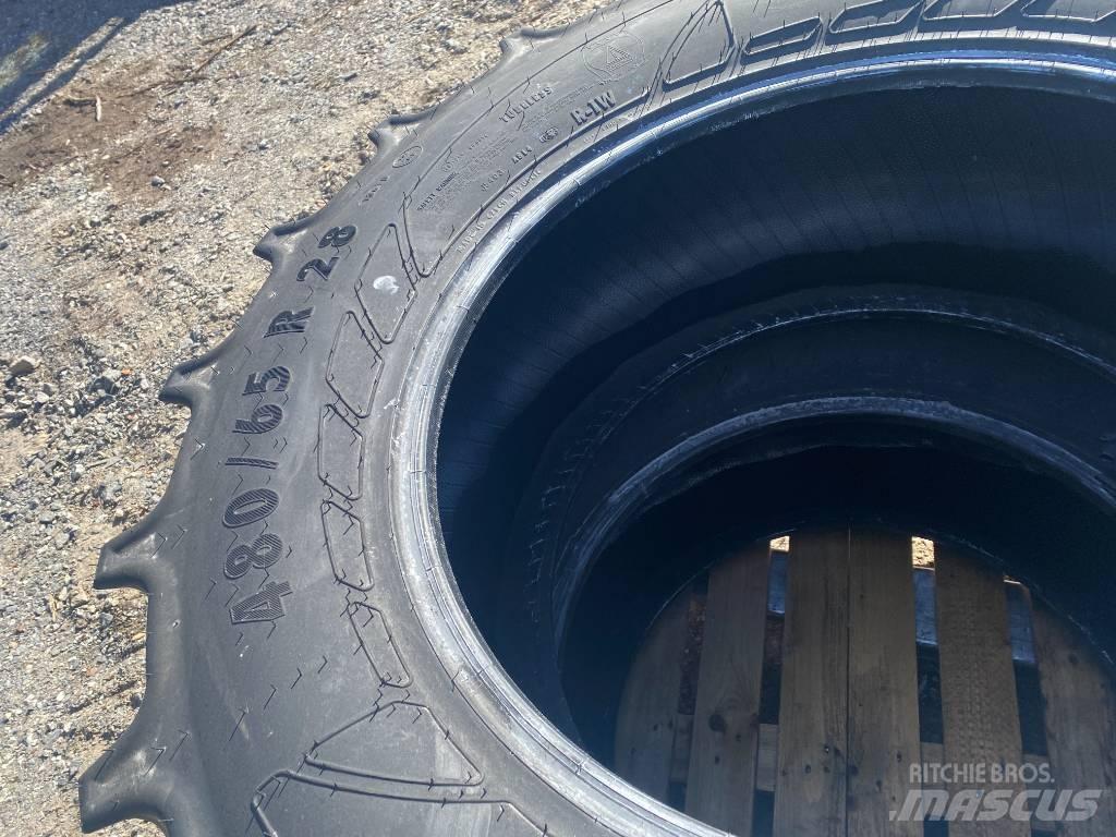 Mitas 480/65 R28 Hjul, Dæk og Fælge
