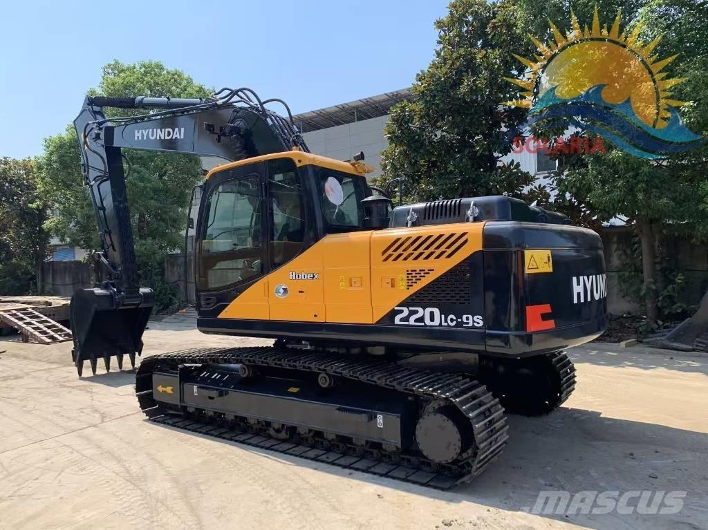 Hyundai R220LC-9S Gravemaskiner på larvebånd