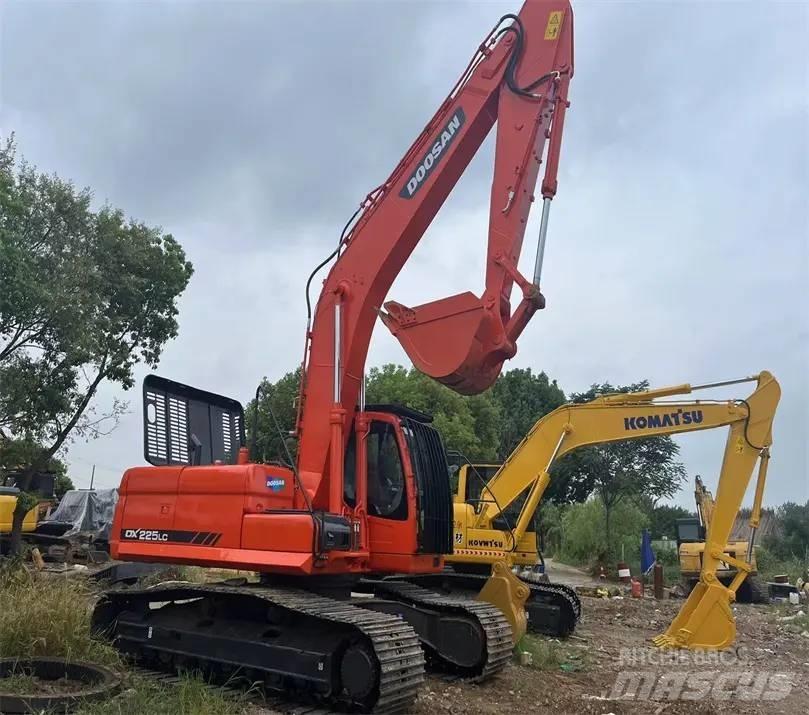 Doosan DX225LC-9C Gravemaskiner på larvebånd