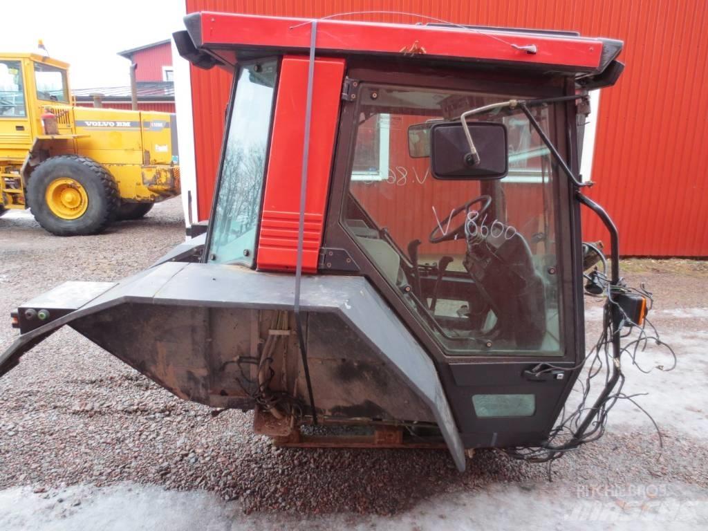 Valmet 8600 Kabiner og interiør