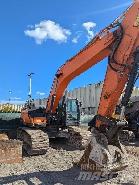 Doosan DX 300 LC-5 Gravemaskiner på larvebånd