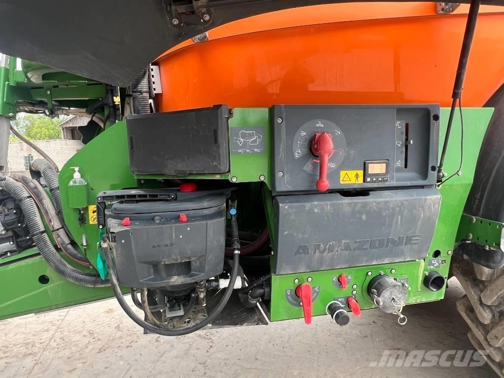Amazone UX 11201 Gødningssprøjter