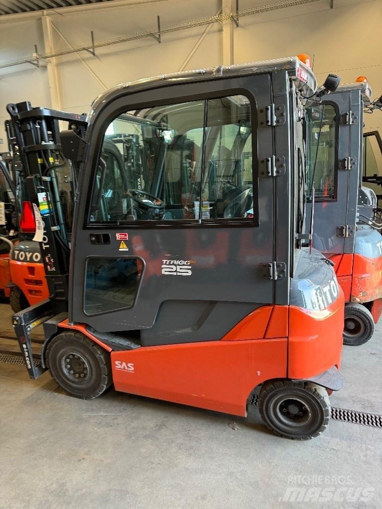 Toyota 8FBMKT25 El gaffeltrucks