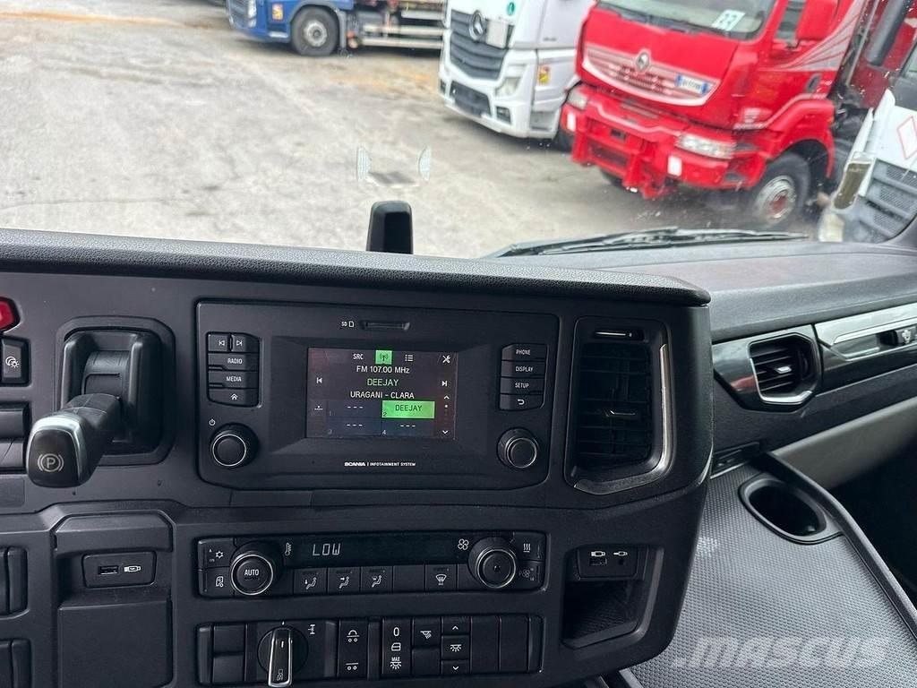 Scania R 520 Trækkere