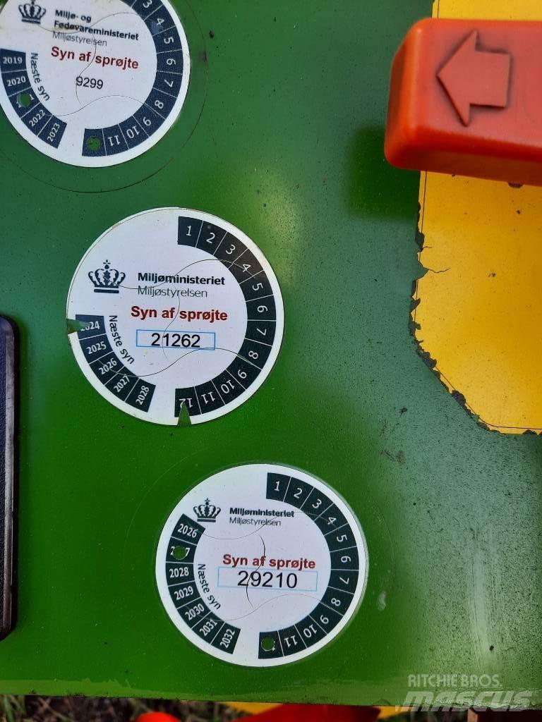 Amazone UG 3000 Nova Trailersprøjter