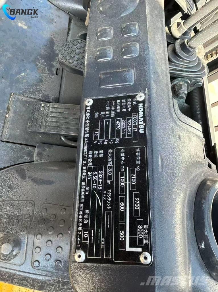 Komatsu FD 30 T-17 Diesel gaffeltrucks