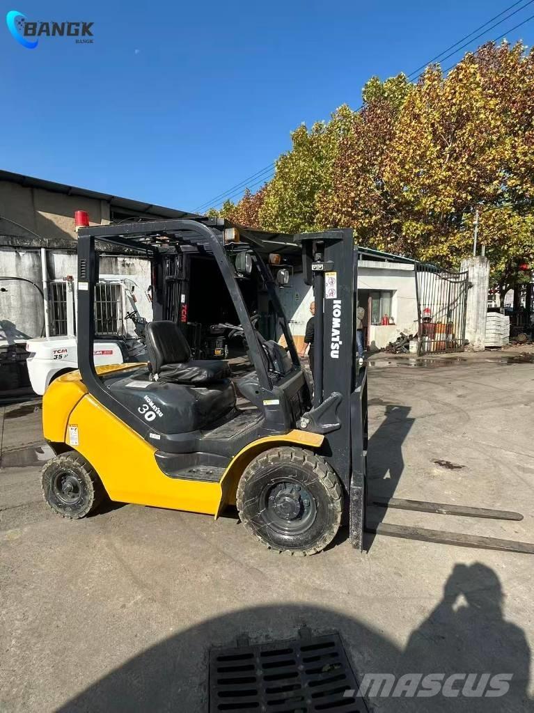Komatsu FD 30 T-17 Diesel gaffeltrucks