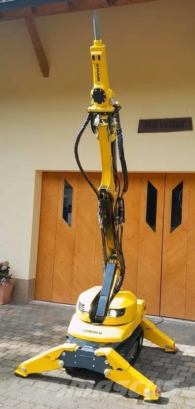 Brokk 110 Minigravemaskiner