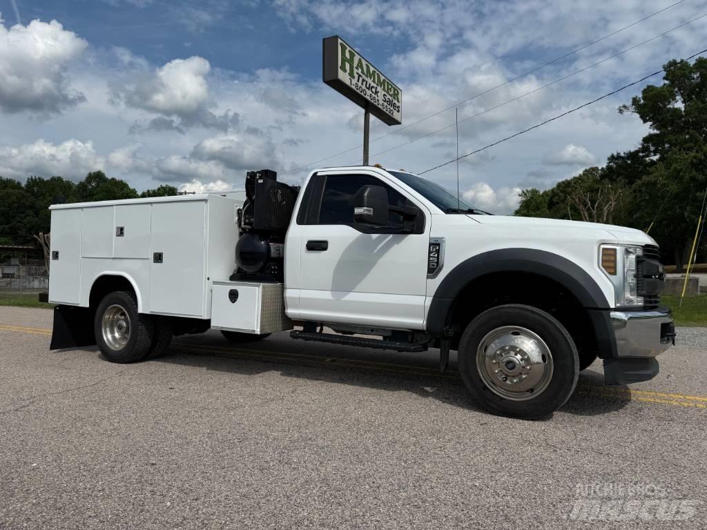 Ford F 450 Forsvar/Miljø