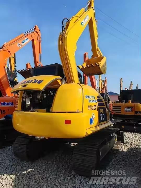 Komatsu PC70 Gravemaskiner på larvebånd