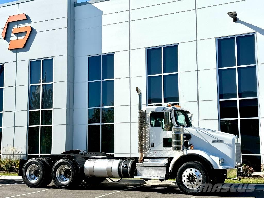 Kenworth T 800 Trækkere