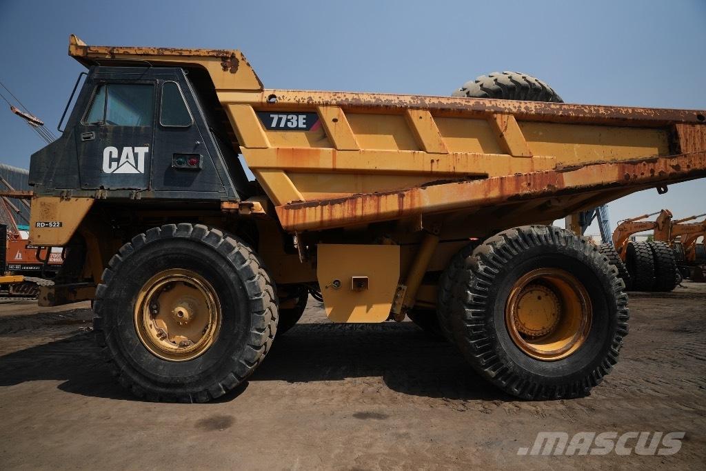 CAT 773 E Knækstyrede dumpere