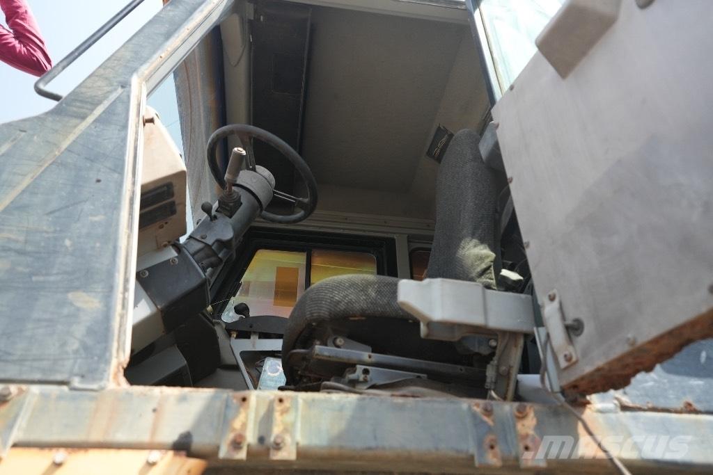CAT 773 E Knækstyrede dumpere