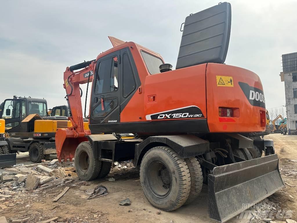 Doosan 150 Gravemaskiner på hjul
