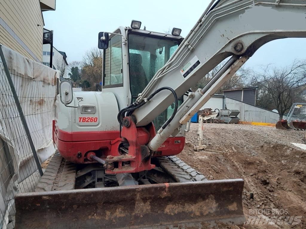 Takeuchi TB 260 Minigravemaskiner