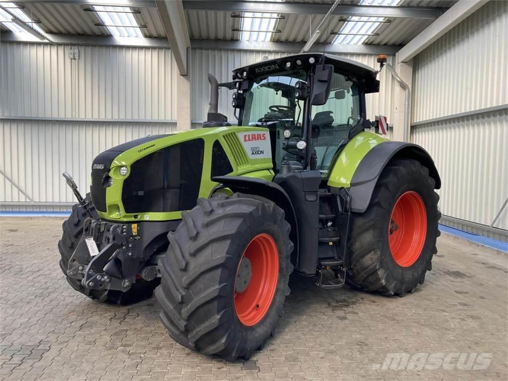 CLAAS Axion 920 Traktorer