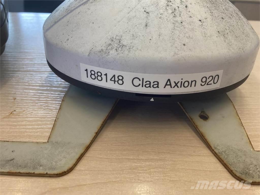 CLAAS Axion 920 Traktorer