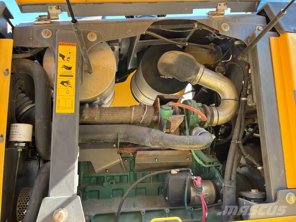 Volvo G 940 Vejhøvle / Gradere