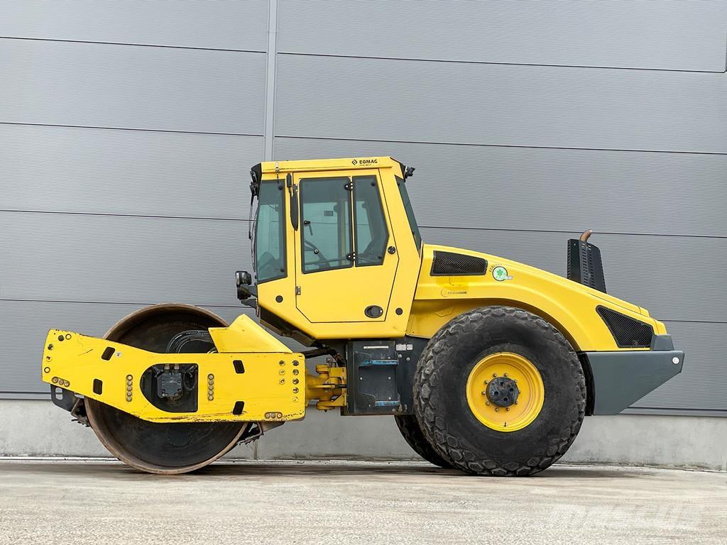 Bomag BW 213 DH-4i Enkelt tromle