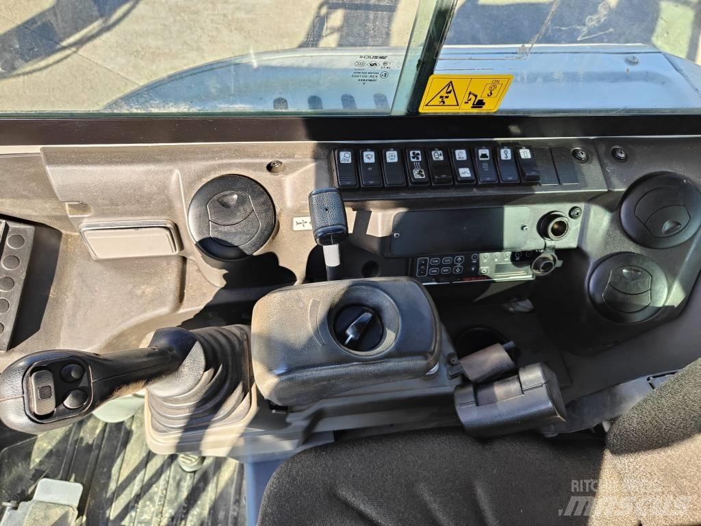 Takeuchi TB 230 Minigravemaskiner