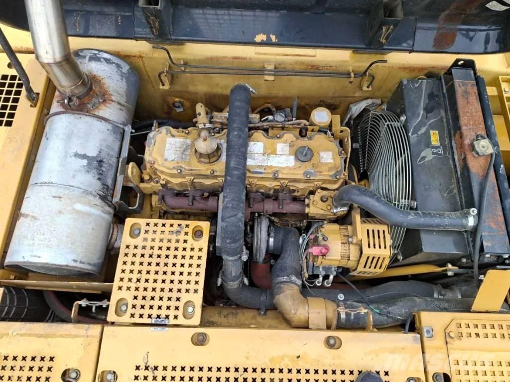 CAT 322 C Gravemaskiner på larvebånd