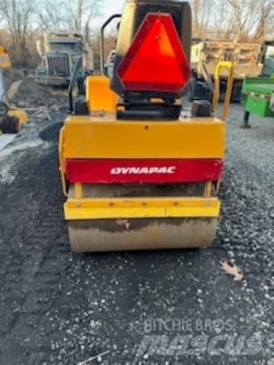 Dynapac CC 102 Tvilling tromle