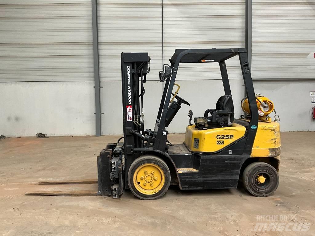 Doosan G 25 P-3 LPG gaffeltrucks