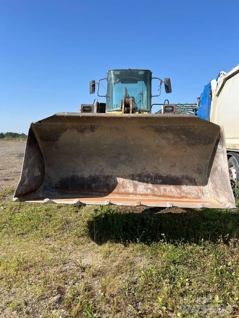 Komatsu WA 320 Læssemaskiner på hjul