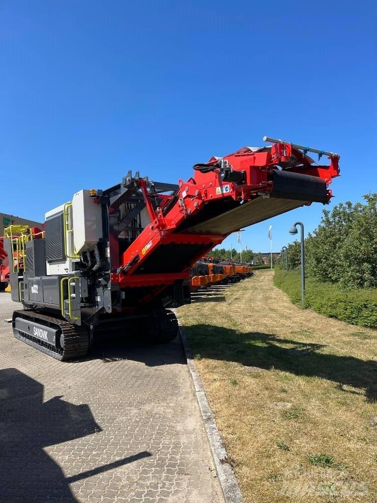 Sandvik QH 332 Mobile knusere