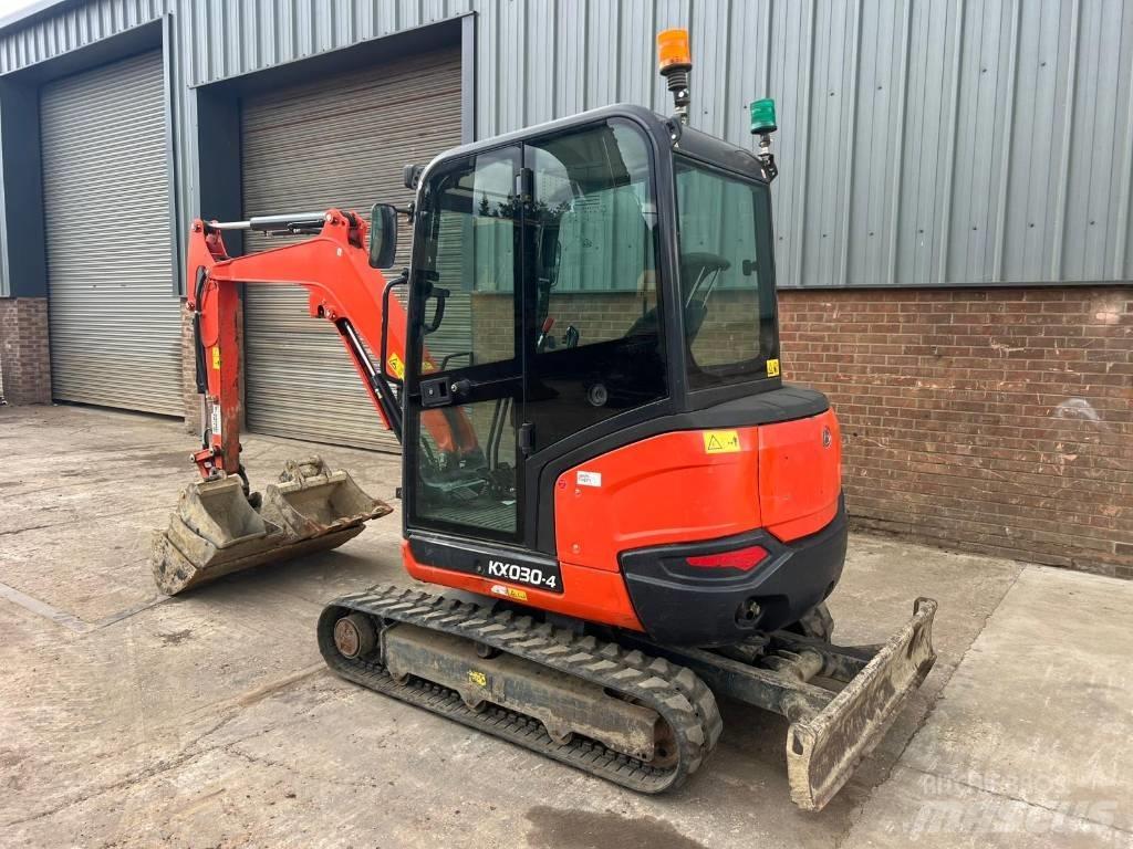 Kubota KX 030-4 Minigravemaskiner