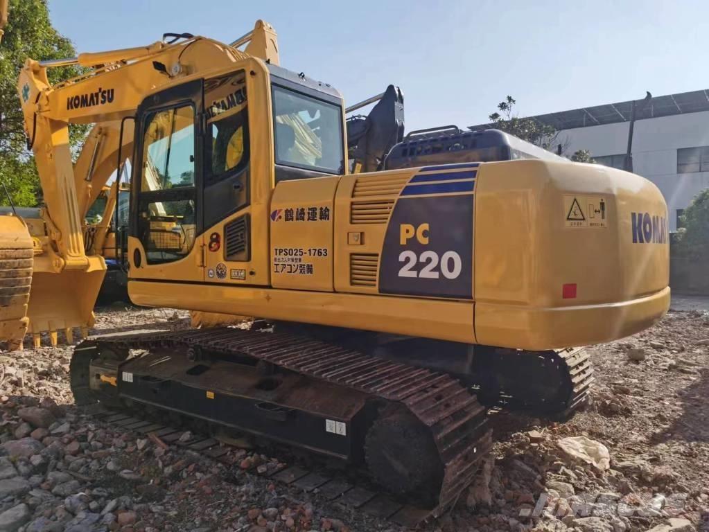 Komatsu PC 220-8 Gravemaskiner på larvebånd