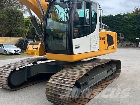 Liebherr R 922 Gravemaskiner på larvebånd