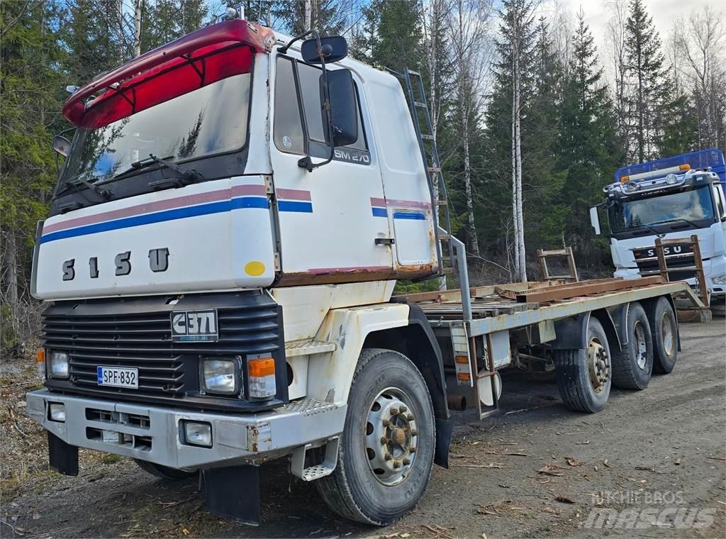 Sisu Sm 270 8X2 Skovmaskintransportlastbiler