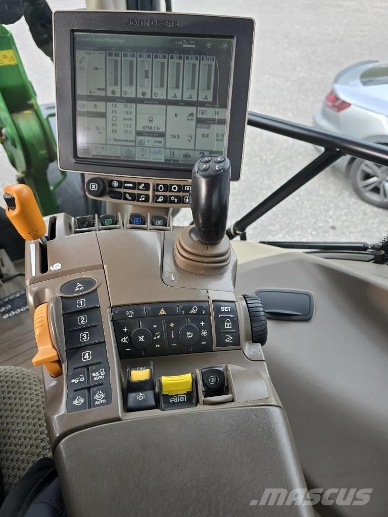John Deere 6130 R Traktorer