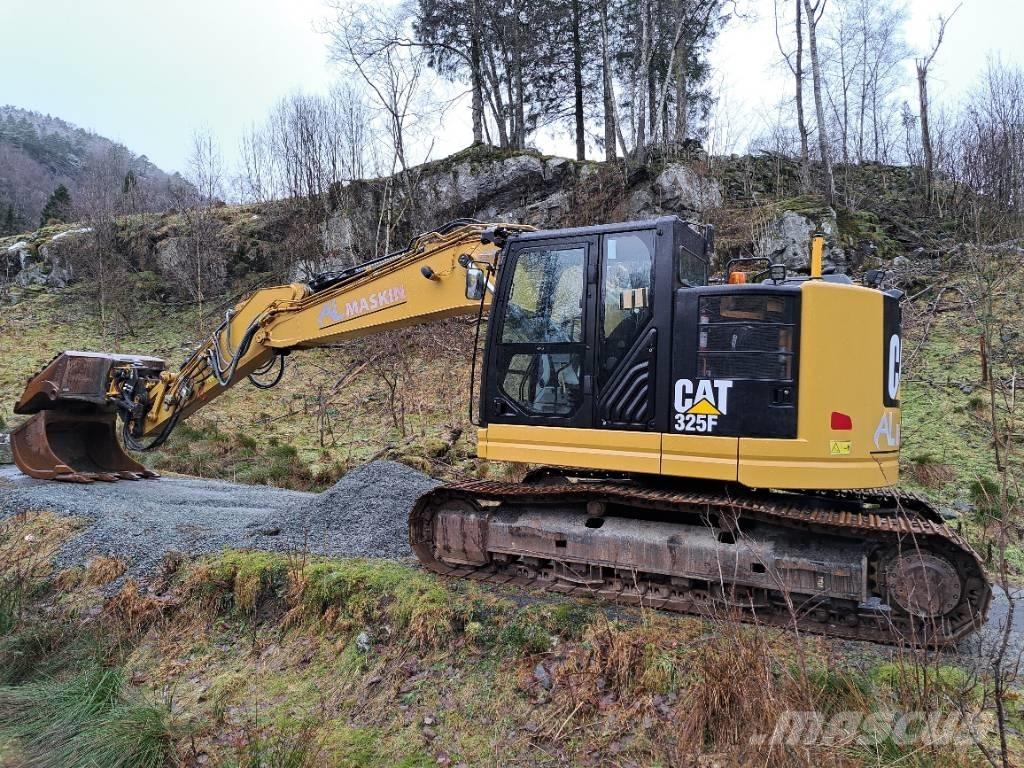 CAT 325 FL CR Gravemaskiner på larvebånd