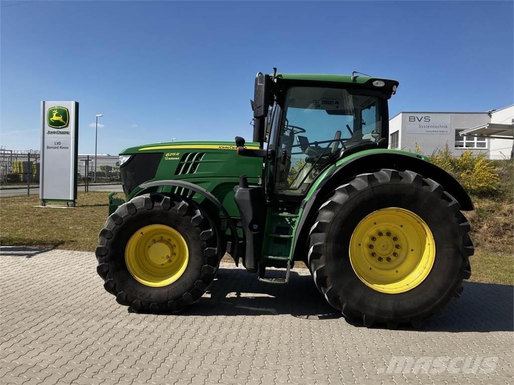 John Deere 6215R Traktorer