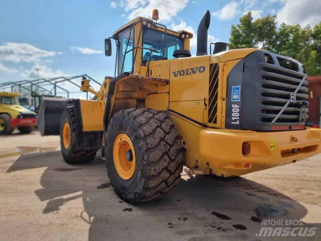 Volvo L 180 F Læssemaskiner på hjul