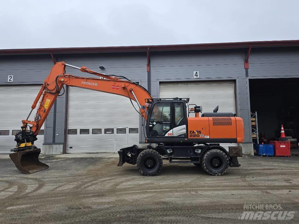 Hitachi ZX 220W-5 Gravemaskiner på hjul