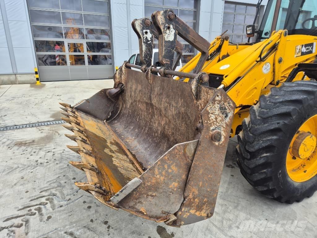 JCB 4CX Rendegravere