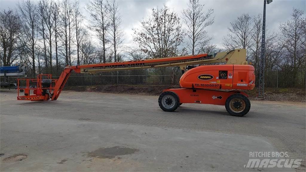 JLG 860SJ Teleskoplifte